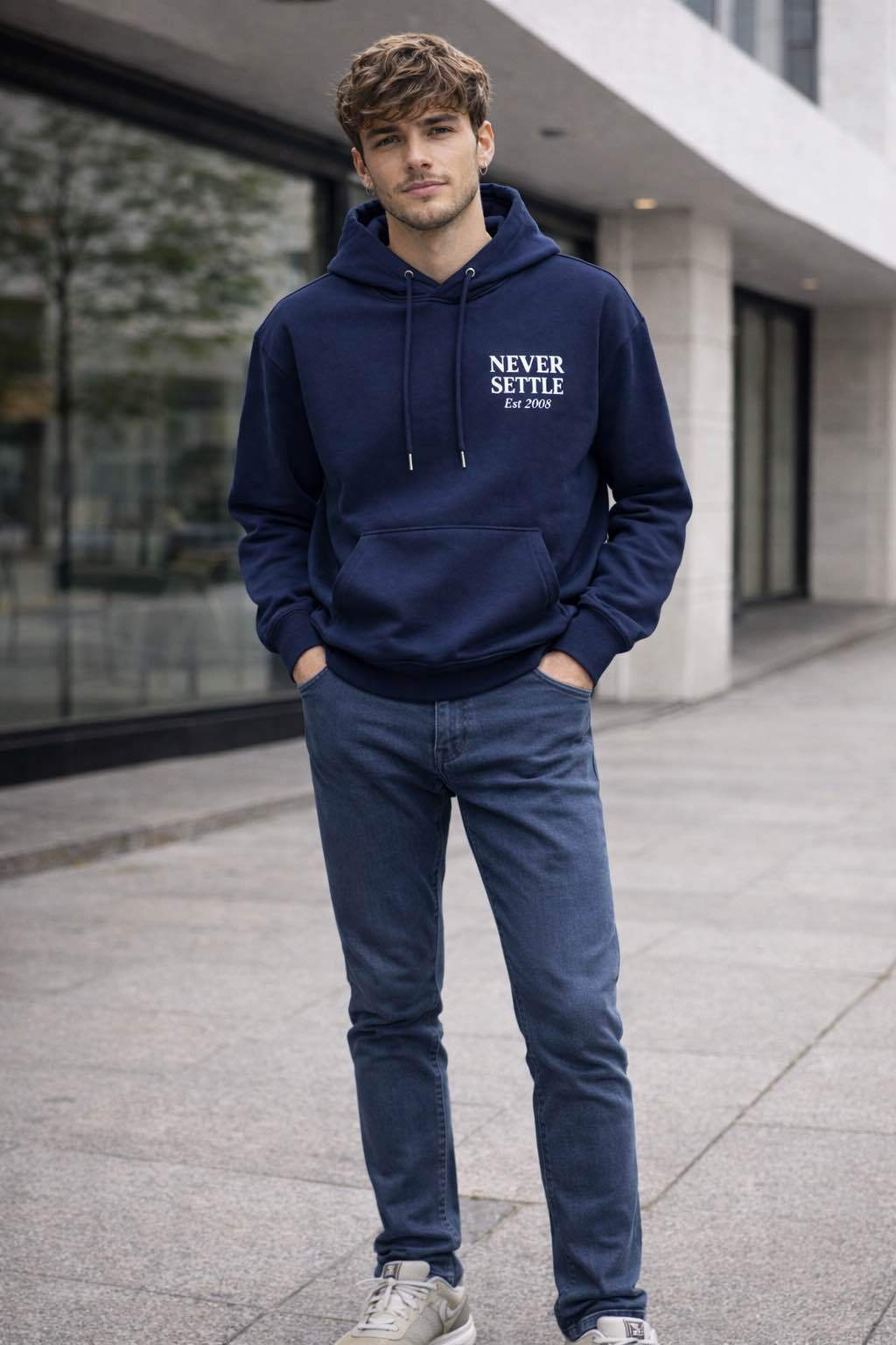 NEVER SETTLE HOODIE - MARINE