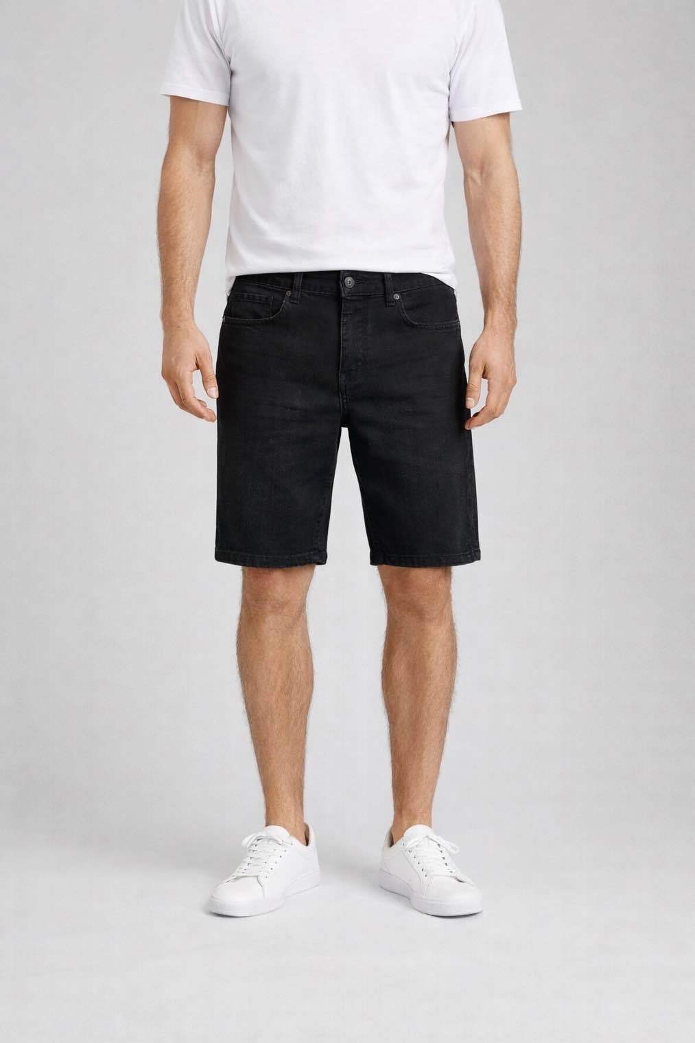 SHORT JEAN STRETCH NOIR