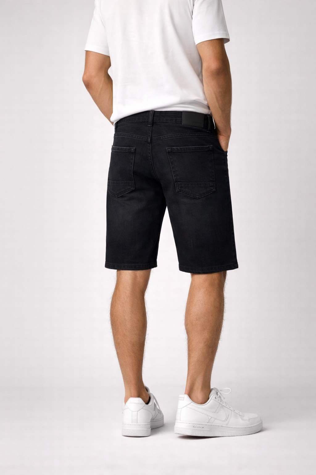 SHORT JEAN STRETCH NOIR
