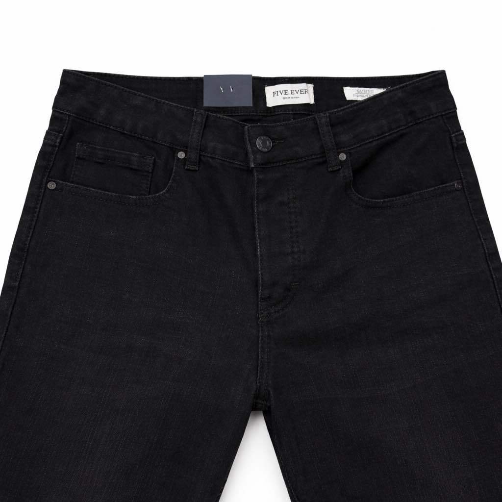 SHORT JEAN STRETCH NOIR