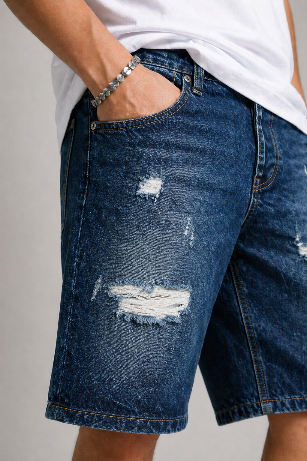 Short denim délavé et destroy SH100B Marine